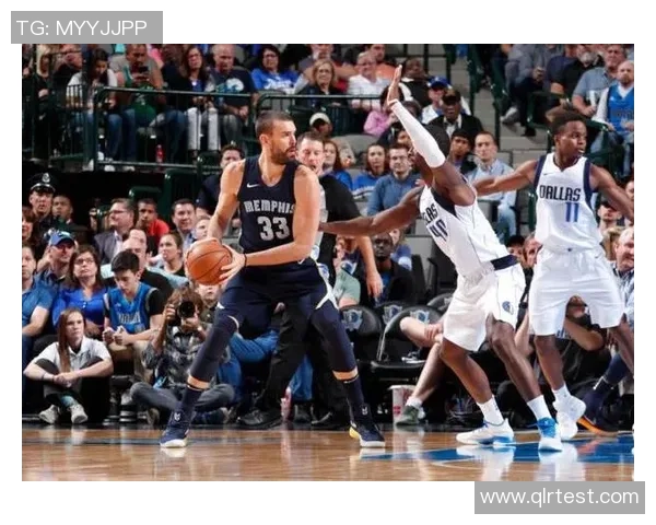 2020年小牛与雄鹿的精彩对决回顾与战术分析